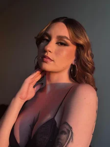 Carol_Ferrer Selfies Pic 9