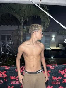 GOLD_BOYS Public Foto 7