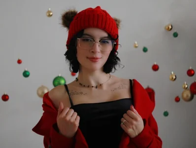 GabrielaMK Navidad টি ছবি