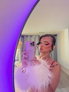 Emily_Flame 👑🤍🩵 Pic 6