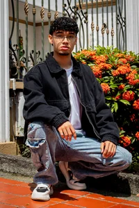 TysonLara Public Pic 7