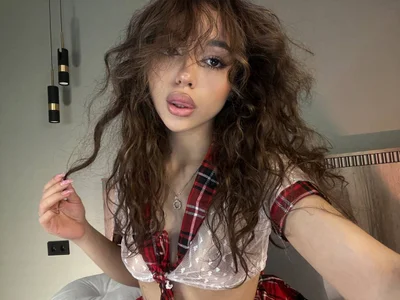 VibeHunterChan Public Poză