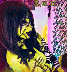 Kuromii_のZOMBIE GIRL🖤🧟‍♀️の 6枚の写真
