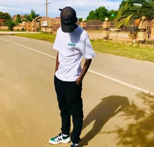 Fuckerblac: Me ( 2 фото)