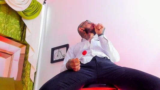 dilan_scootk_ my mouth is hot Pic 2