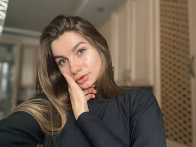 RedStrawberr Public Poză 4