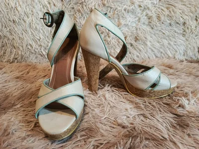 missjudi HEELS Pic 3