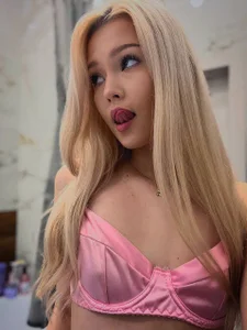 ElsaDivine Gentle, Not Innocent 😏 Pic