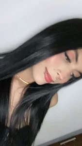 valerie_evannss Public Pic 2