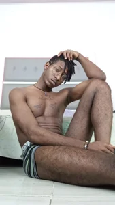 Hi