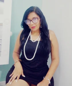 Khalifa_Mature elegance Pic 5