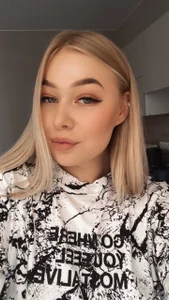 Chloeromantic Public Pic 2