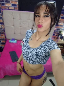 mikaela_iris 💋😘 Pic