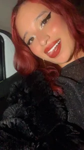 Emily_ishtar Public Pic 3