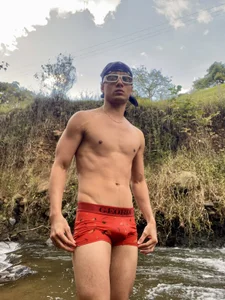Sebastian-Dash Sexy boy in the nature!! Gambar
