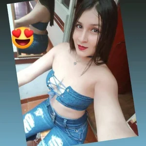 Cami_carvajal Public Pic 3