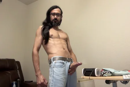 2025 de Youreherewithme  4 photos