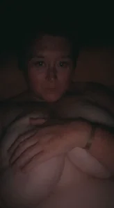 BustyRedxx More of me Immagine  5