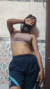 priyahotgril Me Pic 3