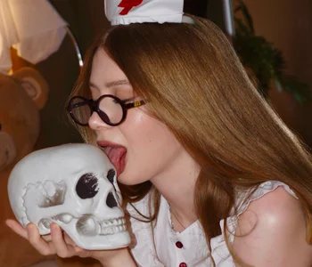 cheeky_chick halloween Pic