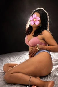 hornysofiya kullanıcısının My Sexy Ass albümü -  2 fotoğraf