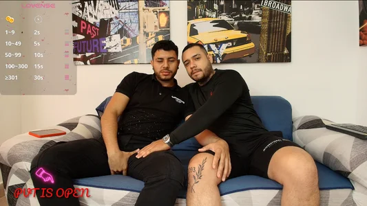 hott_dicksのAngel and Mateo sexysの 2枚の写真