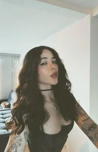 SamanthaaFoxxxのPublicの 4枚の写真