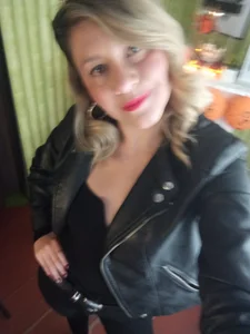 Zdjęcia Chanelll_Taylorr_ rocker outfit for office: 