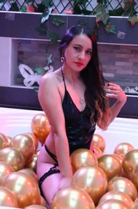 😈🔥🤭 de Coral_Gibson  2 Imagens