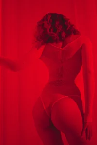 KiraNikson totalred Immagine 