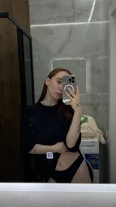 lolalivex Public Pic 3