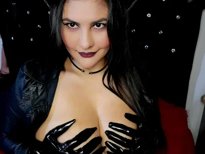 Zdjęcia Violettacastello12 let me be your downfall:  5