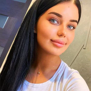 Black_barbiiのPublicの 2枚の写真