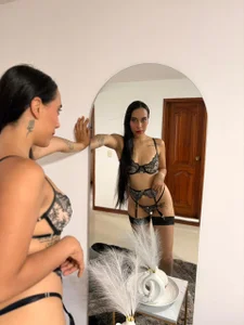 saori_katsumi_ Mirror Mirror✨💙  2টি ছবি