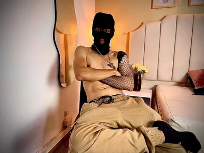 Kai_Montel thief is there Pic 6