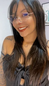 valevicious new look Pic 2