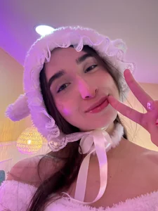 LoonaNyx Fluffy dream 🐑💕 Pic