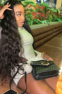 zobe_loveのCasualの 3枚の写真