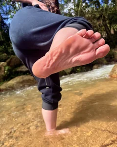 yourmajesty Wet, Juicy and Cold! ... I know you want to feel it on your face💦 사진