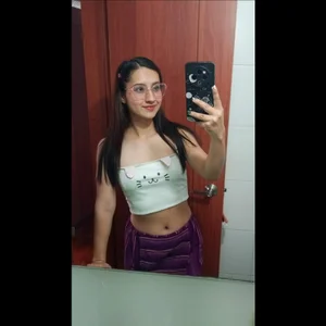 JustVeroo_ Public🌺 Pic 3