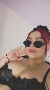 miaa_monroyy Black Glasses Pic 3