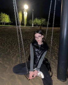 sensualily Public Pic 5