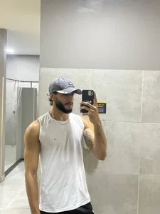 Dwaynehoff_s training strong sexfoto 1