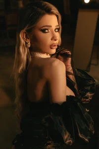 ElliblueFemme Fatale 💃🏼 Bild 6