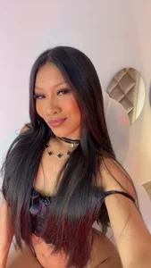 nakamura_sam Waiting like a good girl for your milk😮‍💨🤤🤤🤤 Pic