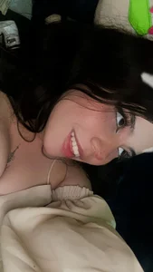 Kittyuwu_ Public Pic 4