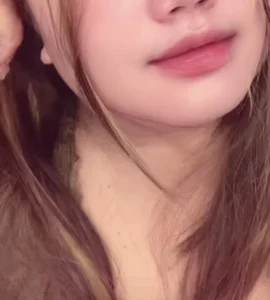 Merrylinh Love me Pic