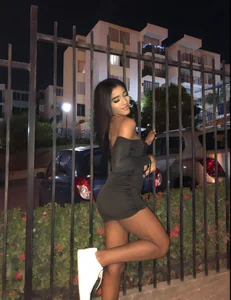 Imvalentina_21Glowing✨图片