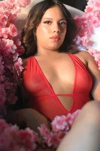 ZaraBlazze1Public图片 5