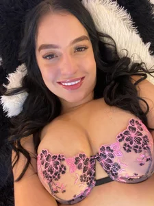 jazlin_angels1 Public Pic 2